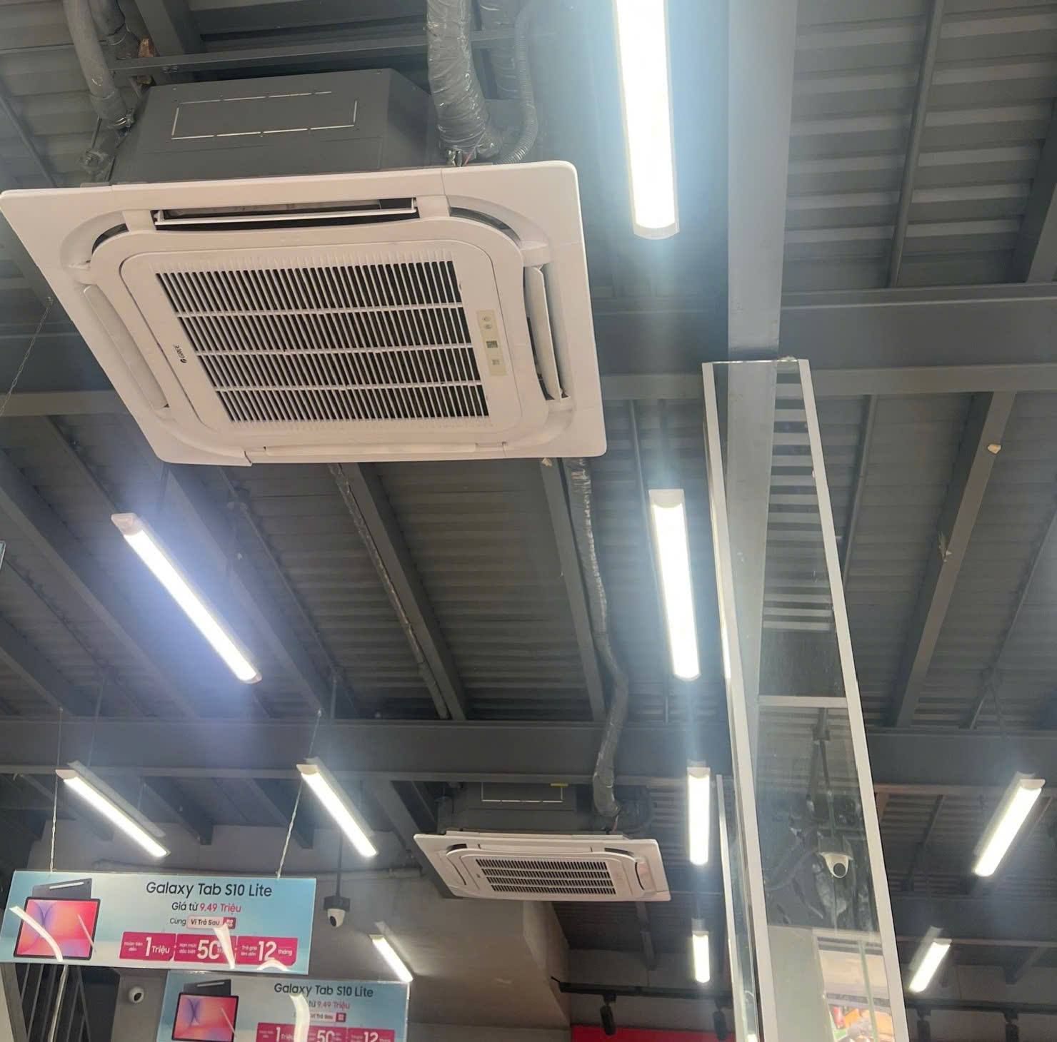 Máy lạnh âm trần GREE sau khi vệ sinh